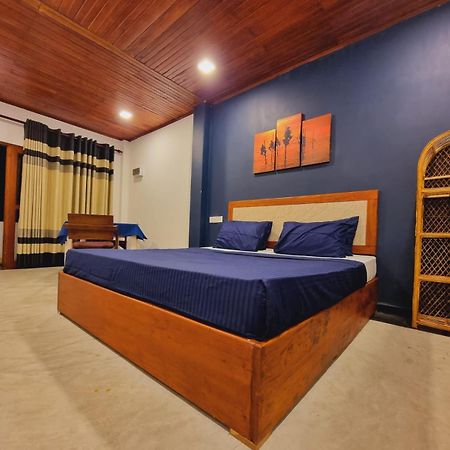 Sandil Surf House Ahangama Exterior photo