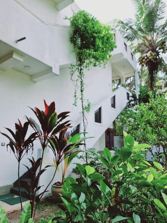 Sandil Surf House Ahangama Exterior photo